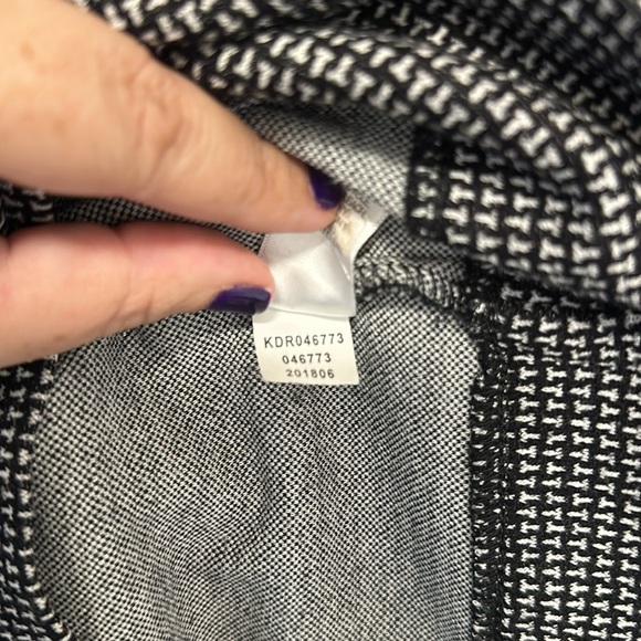 J. Jill Women's L Tall Black & White Thick Knit Knee Length Sheath Ponte Dress - Picture 5 of 6